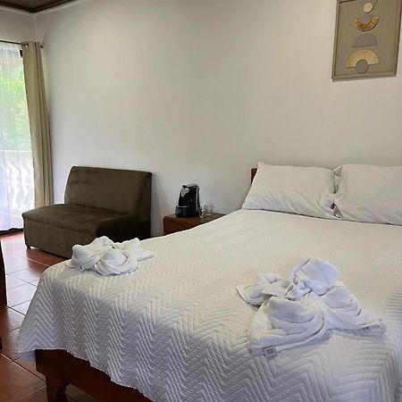 Hotel Y Restaurante El Paramo San Rafael  Екстер'єр фото