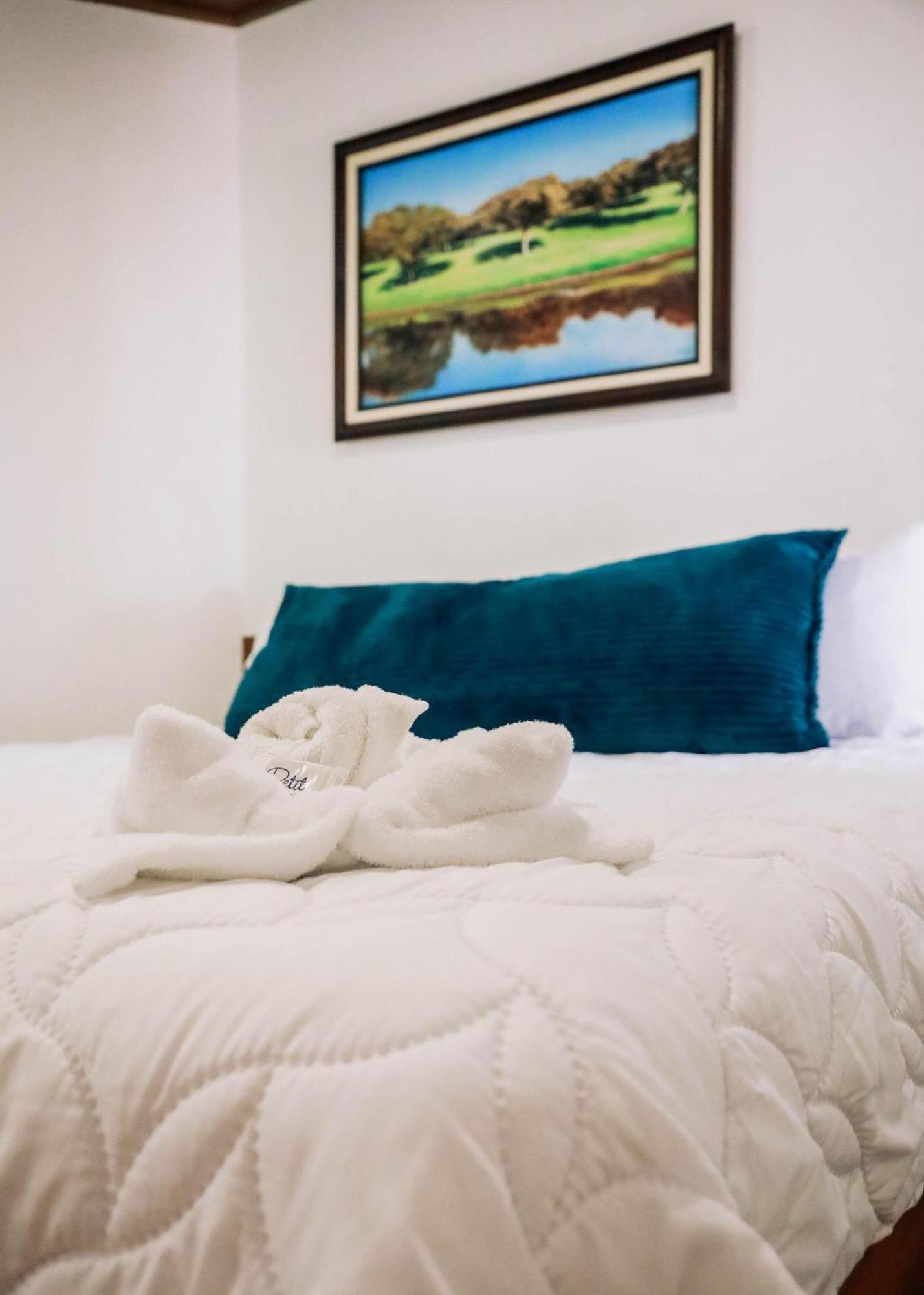 Hotel Y Restaurante El Paramo San Rafael  Екстер'єр фото