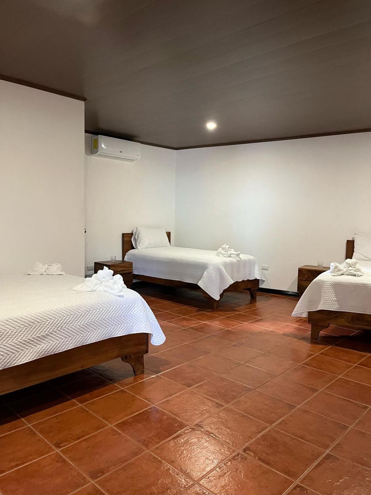 Hotel Y Restaurante El Paramo San Rafael  Екстер'єр фото